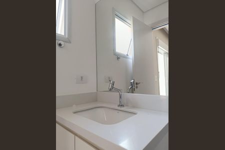 Casa à venda com 150m², 3 quartos e 2 vagas Casa à venda com 150m², 3 quartos e 2 vagasBanheiro da Suíte 1