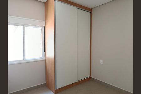 Casa à venda com 150m², 3 quartos e 2 vagas Casa à venda com 150m², 3 quartos e 2 vagasSuíte 2