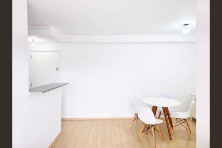 Apartamento para alugar com 65m², 2 quartos e 1 vagaSala