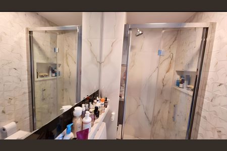 Apartamento à venda com 45m², 1 quarto e 1 vaga Apartamento à venda com 45m², 1 quarto e 1 vagaBanheiro