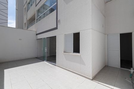 Apartamento à venda com 70m², 2 quartos e 1 vagaQuintal