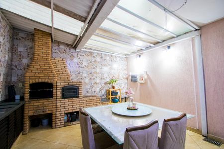 Casa à venda com 250m², 4 quartos e 2 vagasEspaço gourmet