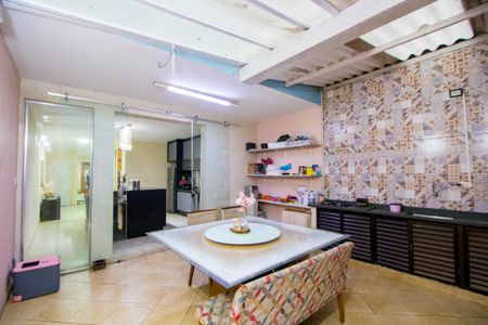 Casa à venda com 250m², 4 quartos e 2 vagasEspaço gourmet