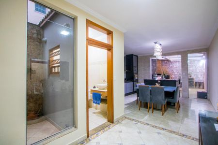 Sala de casa à venda com 4 quartos, 250m² em Parque São Vicente, Santo André