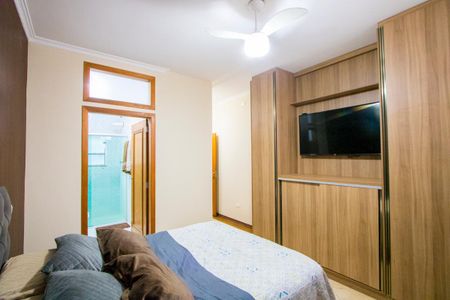 Casa à venda com 250m², 4 quartos e 2 vagasSuíte