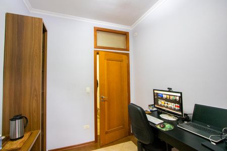 Casa à venda com 250m², 4 quartos e 2 vagasQuarto 3