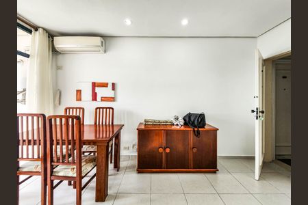 Sala de apartamento para alugar com 1 quarto, 98m² em Embaré, Santos