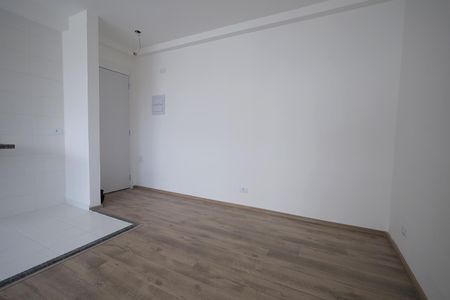 Sala de apartamento para alugar com 2 quartos, 45m² em Vila Palmares, Santo André