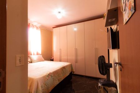 Quarto 2 de apartamento para alugar com 2 quartos, 50m² em Aparecidinha, Sorocaba