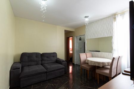 Sala  de apartamento para alugar com 2 quartos, 50m² em Aparecidinha, Sorocaba
