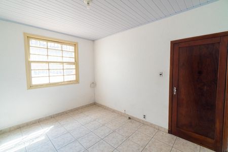 Casa 1 - Quarto 1 de casa à venda com 5 quartos, 267m² em Vila Fachini, São Paulo