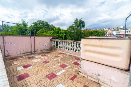 Casa à venda com 267m², 5 quartos e 8 vagasCasa 2 - Varanda