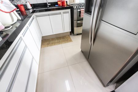 Apartamento à venda com 100m², 3 quartos e 3 vagasCozinha