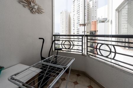 Apartamento à venda com 100m², 3 quartos e 3 vagasVaranda