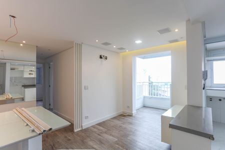 Sala  de apartamento à venda com 2 quartos, 51m² em Centro, Diadema