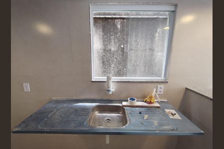 Casa de condomínio para alugar com 45m², 1 quarto e sem vagaCozinha