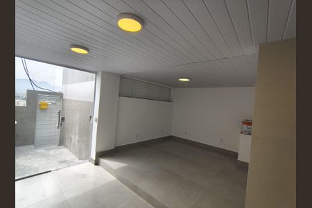 Casa de condomínio para alugar com 45m², 1 quarto e sem vagaSala/Quarto