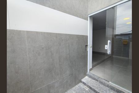 Casa de condomínio para alugar com 45m², 1 quarto e sem vagaEntrada - Sala/Quarto