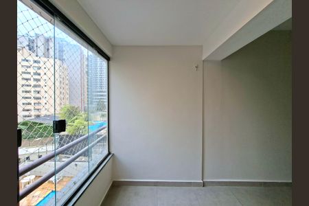 Varanda da Sala de apartamento para alugar com 2 quartos, 67m² em Itaim Bibi, São Paulo