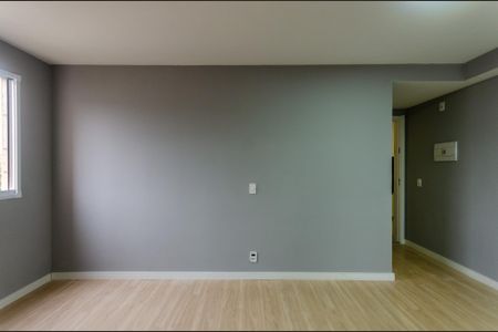 Sala de apartamento para alugar com 2 quartos, 42m² em Vila Zat, São Paulo