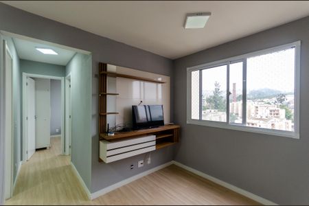 Sala de apartamento para alugar com 2 quartos, 42m² em Vila Zat, São Paulo