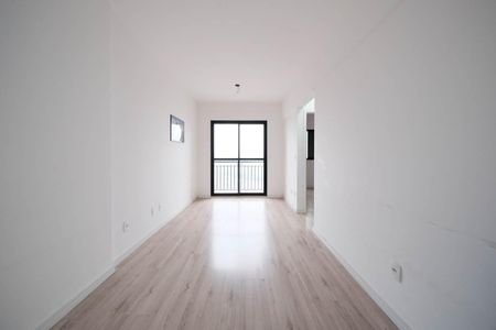 Sala/Cozinha de apartamento para alugar com 2 quartos, 48m² em Vila Paranagua, São Paulo