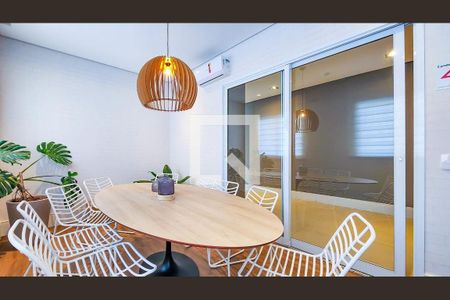 Apartamento à venda com 45m², 1 quarto e 1 vaga Apartamento à venda com 45m², 1 quarto e 1 vagaÁrea comum - Salão de festas