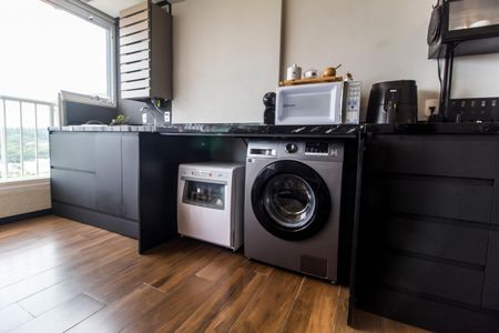 Apartamento à venda com 45m², 1 quarto e 1 vaga Apartamento à venda com 45m², 1 quarto e 1 vagaÁrea de Serviço