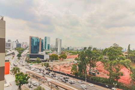 Varanda de kitnet/studio para alugar com 1 quarto, 26m² em Butantã, São Paulo