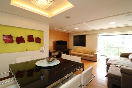 Sala de apartamento à venda com 3 quartos, 125m² em Jardim Avelino, São Paulo