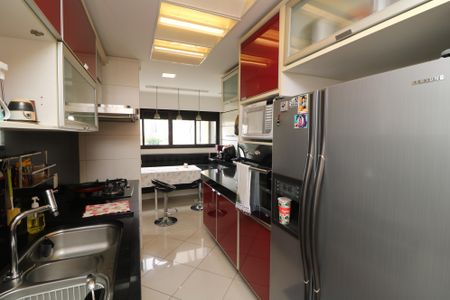 Apartamento à venda com 125m², 3 quartos e 3 vagasCozinha