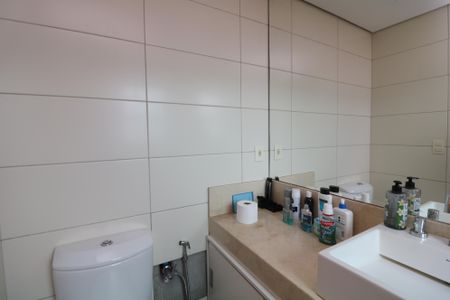 Apartamento à venda com 125m², 3 quartos e 3 vagasBanheiro da Suíte