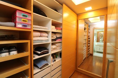 Apartamento à venda com 125m², 3 quartos e 3 vagasVaranda da Suíte