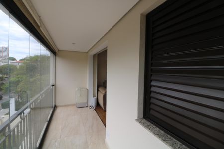 Apartamento à venda com 125m², 3 quartos e 3 vagasVaranda da Sala