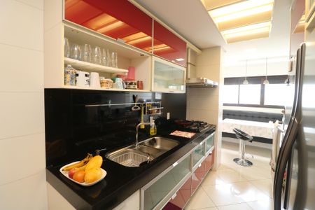 Apartamento à venda com 125m², 3 quartos e 3 vagasCozinha