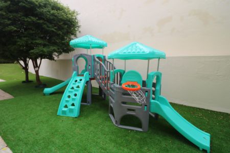 Apartamento à venda com 125m², 3 quartos e 3 vagasÁrea comum - Playground