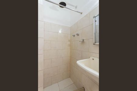 Banheiro de kitnet/studio para alugar com 0 quarto, 23m² em Praça da Bandeira, Rio de Janeiro