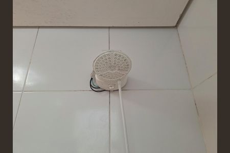 Casa de condomínio à venda com 74m², 2 quartos e 2 vagasBanheiro quarto 2