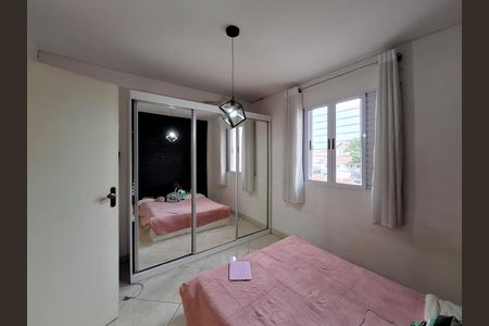 Casa de condomínio à venda com 74m², 2 quartos e 2 vagasQuarto 1