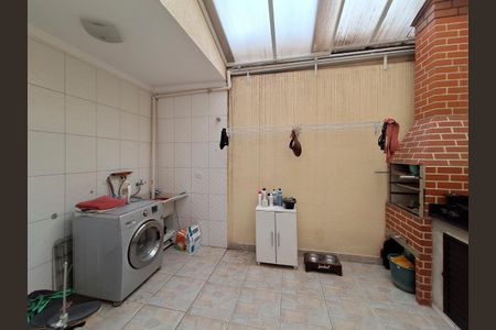 Casa de condomínio à venda com 74m², 2 quartos e 2 vagasÁrea de Serviço