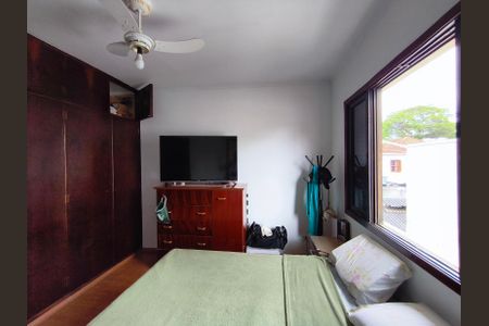 Casa à venda com 160m², 3 quartos e 2 vagasSuíte