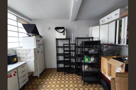 Casa à venda com 160m², 3 quartos e 2 vagasQuarto de Serviço