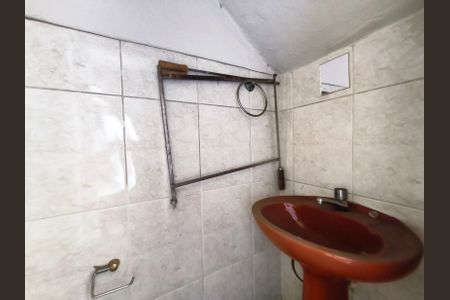 Casa à venda com 160m², 3 quartos e 2 vagasBanheiro de serviço