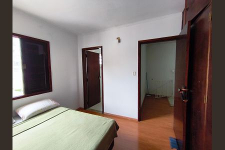 Casa à venda com 160m², 3 quartos e 2 vagasSuíte