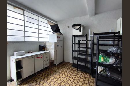 Casa à venda com 160m², 3 quartos e 2 vagasQuarto de Serviço