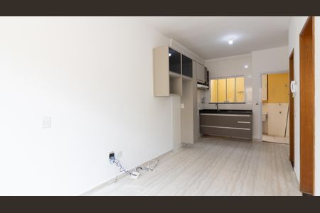 Apartamento à venda com 42m², 2 quartos e 1 vaga Apartamento à venda com 42m², 2 quartos e 1 vagaSala/Cozinha
