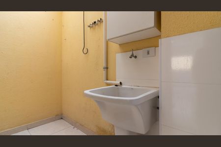 Apartamento à venda com 42m², 2 quartos e 1 vaga Apartamento à venda com 42m², 2 quartos e 1 vagaÁrea de Serviço