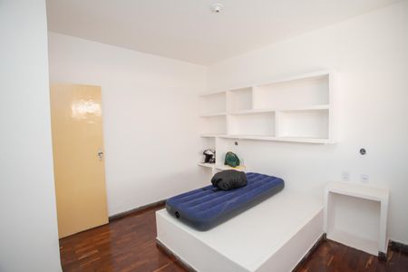 Quarto 1 de casa para alugar com 3 quartos, 250m² em Fonte Grande, Contagem