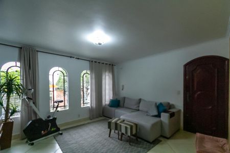 Sala de casa à venda com 3 quartos, 253m² em Baeta Neves, São Bernardo do Campo