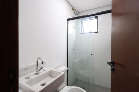 Apartamento para alugar com 54m², 2 quartos e sem vagaBanheiro